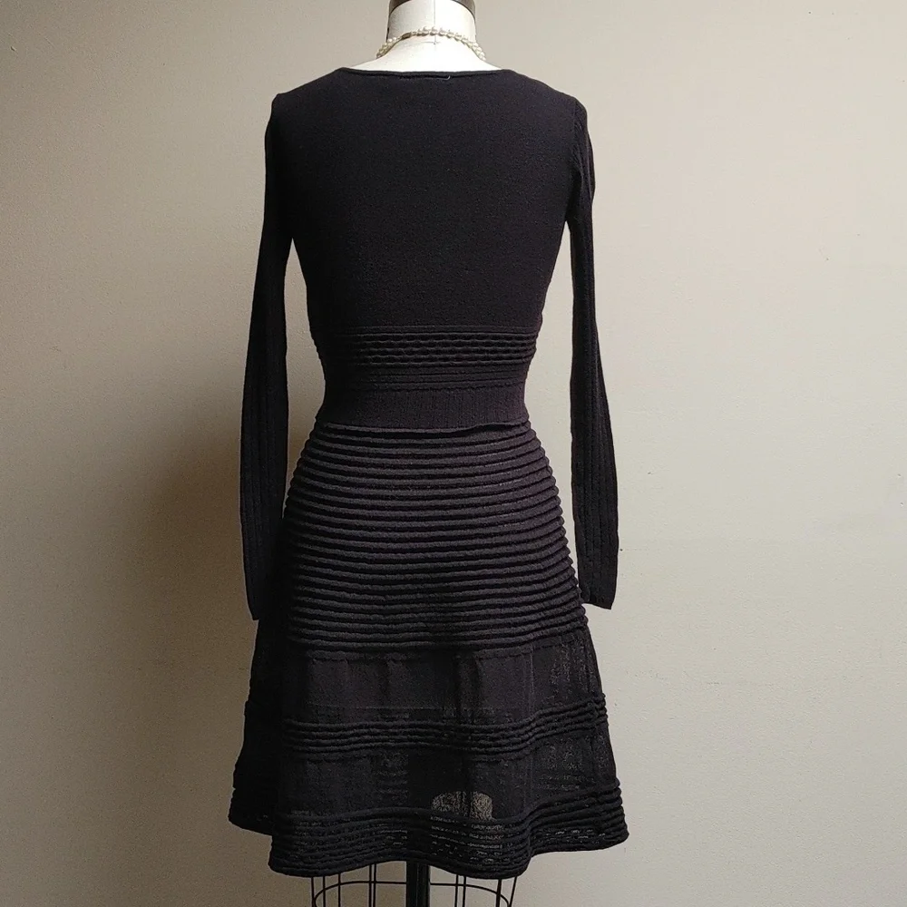 Simply Vera Wang Black Long Sleeve Party Dress